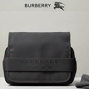 🆕 Burberry - Gray/Black Hanging Travel Toiletry & Cosmetic Bag